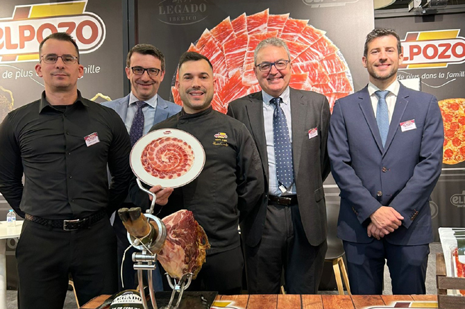 Presencia de El Pozo en la feria Sirha, que se celebra en Lyon