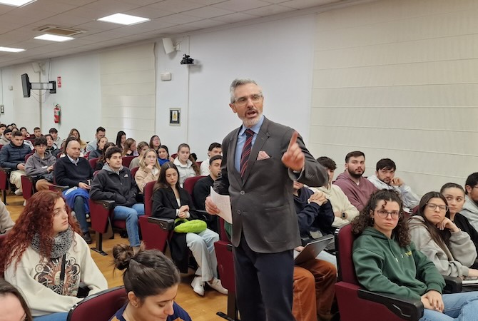 Presentación de los programas internacionales esta mañana