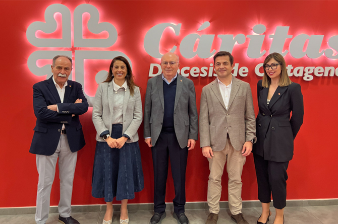 Veolia (exHidrogea) se incorpora al programa de Cáritas para la inclusión de jóvenes vulnerables