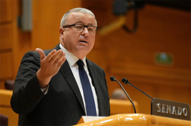 Los senadores murcianos del PP exigen la dimisión de la directora general Sepes