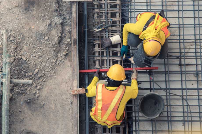La construcción de edificios cae un 3,3% en la zona euro y hasta un 3,9% en España