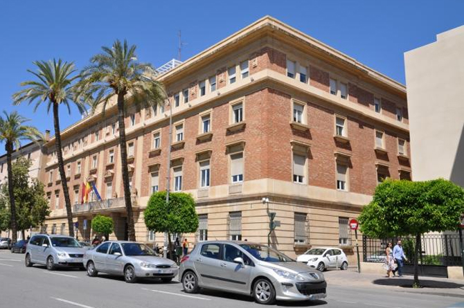 El déficit de la CARM aumenta en 62 M€ en un año y alcanzaba los 342 millones en noviembre