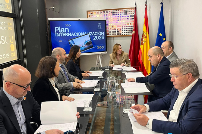 Info y cámaras de comercio planifican misiones comerciales en 49 países