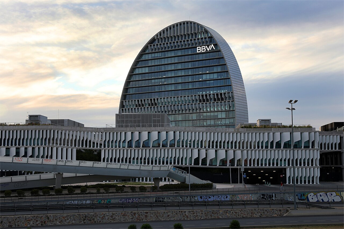 BBVA vuelve a romper techo de beneficios con 10.511 millones, un 4,5% más