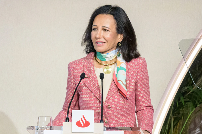 El Santander gana 14.100 M€, el mayor beneficio histórico de la banca española