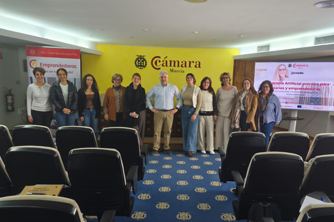 Curso de formaci&oacute;n para emprendedoras sobre IA