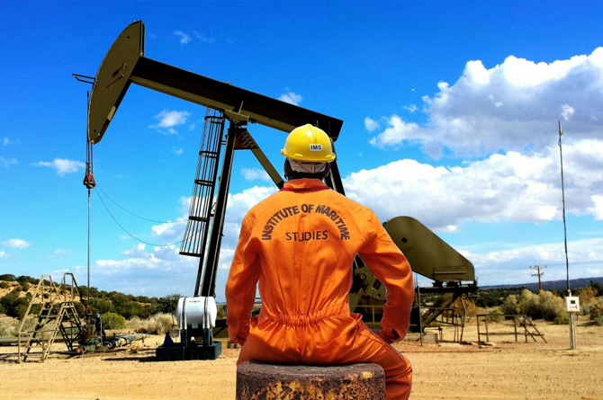 La econom&iacute;a mundial arranca la semana con un desplome de las bolsas y un petr&oacute;leo por encima de los 100$