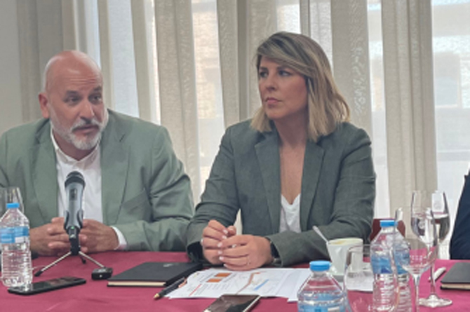 Gonzalo L&oacute;pez Pretel y Noelia Arroyo en una imagen de archivo