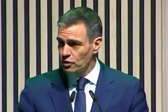 El presidente del Gobierno, Pedro Sánchez, durante la clausura del acto ‘Hacia una construcción industrializada’