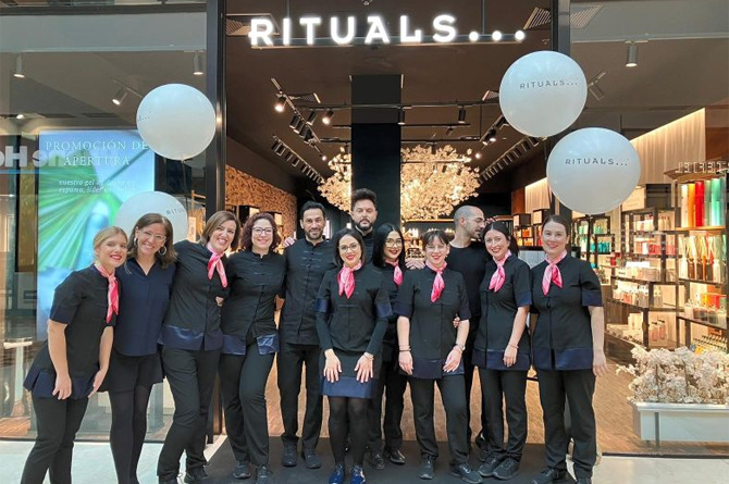 Tienda de Rituals en la Gran Vía de Murcia durante su inauguración en 2022