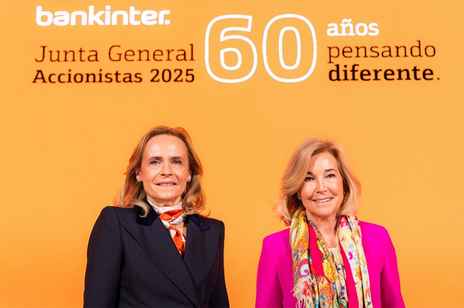 Gloria Ortiz y María Dolores Dancausa