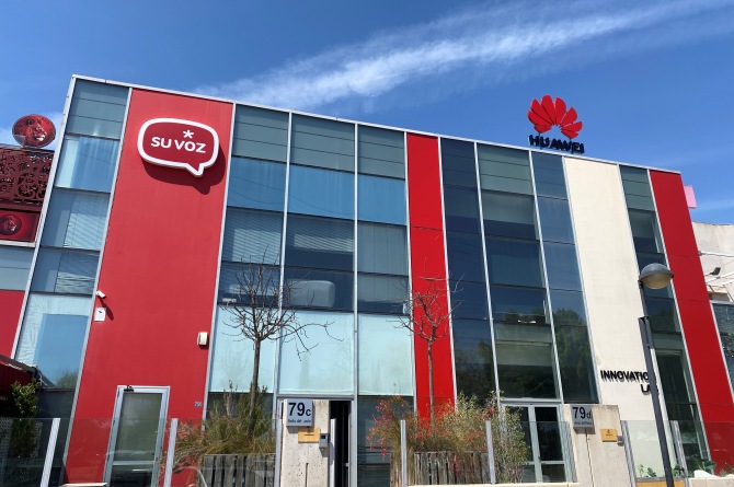 Oficinas de SuVoz Global en Murcia capital, al lado del laboratorio de innovación de Huawei