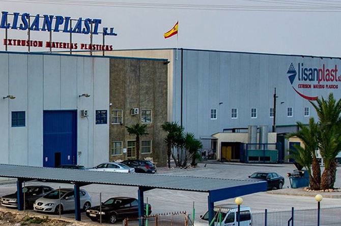 Sede de Lisanplast en Librilla, una de las empresas con un proyecto seleccionado por el CDTI