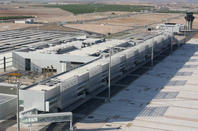 Corvera ya roza el número de pasajeros alcanzados el año de su inauguración