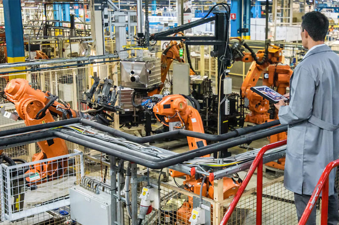 Las ventas de la industria española no levantan cabeza