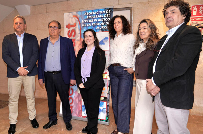 El clúster del Plástico impulsa la creación de un observatorio para conquistar el mercado europeo