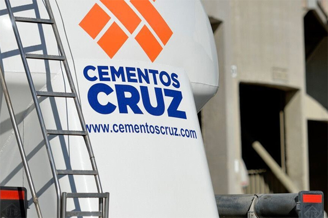Cementos La Cruz es uno de los principales patrocinadores de Fecons