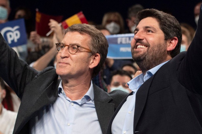 Alberto Núñez Feijóo, presidente del PP junto a Fernando López Miras, presidente de la Región de Murcia