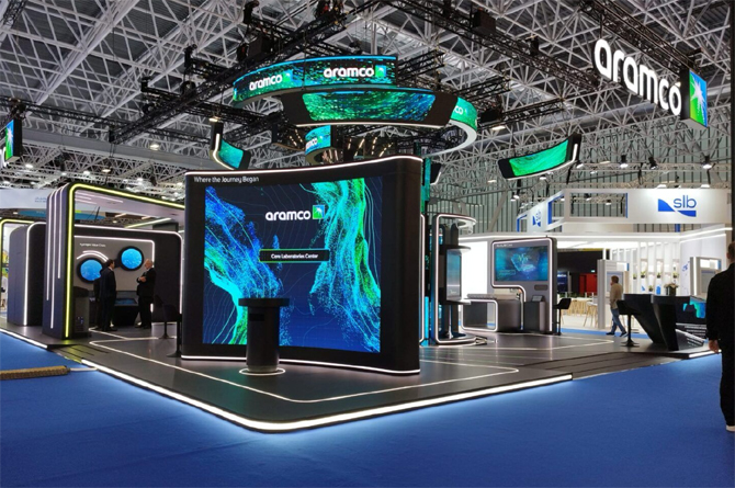 Una empresa de Murcia diseña stand para gigantes globales como Aramco, TONOMUS o JP Morgan