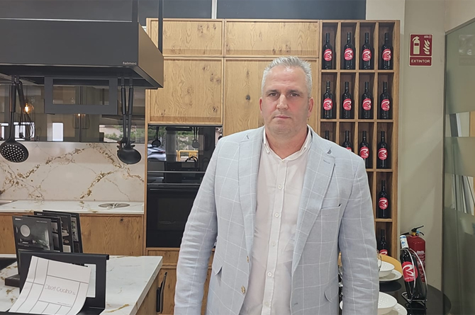 Jorge Betancor: &ldquo;Hoy el 90% de la gente tiene claro que la cocina es la estancia m&aacute;s social de la casa&rdquo;