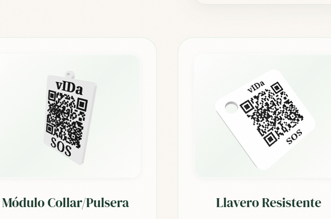 Dos modelos de placa para llevar al cuello o en una pulsera, o como llavero