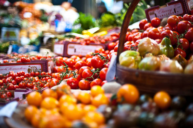 El precio estable de los alimentos contiene la inflación en el 3,2%