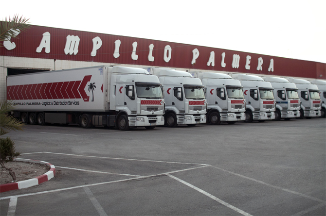 Parte de la flota de Campillo Palmera