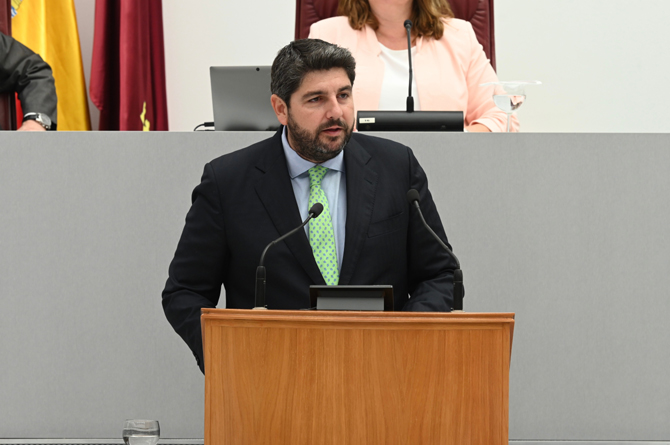 Fernando López Miras, durante su intervención en la Asamblea Regional