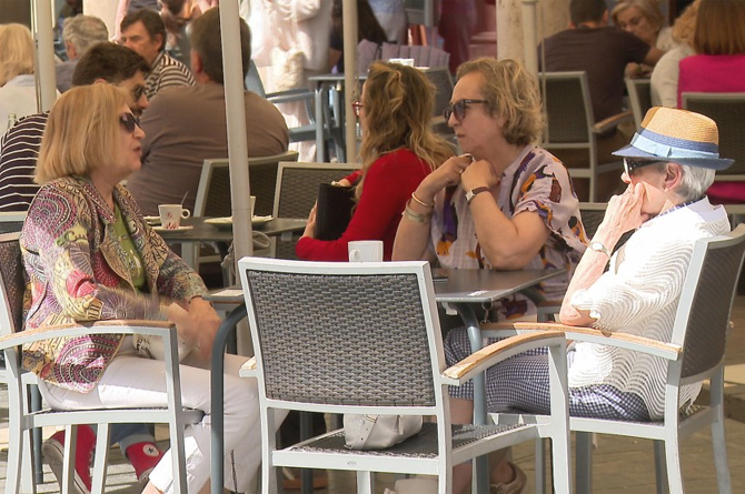 El gasto en bares y restaurantes descendi&oacute; el a&ntilde;o pasado cerca de un 3%