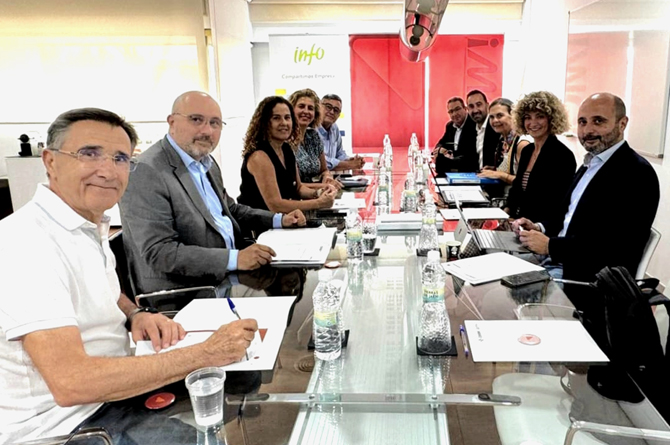 Reuni&oacute;n del patronato del Ceeim