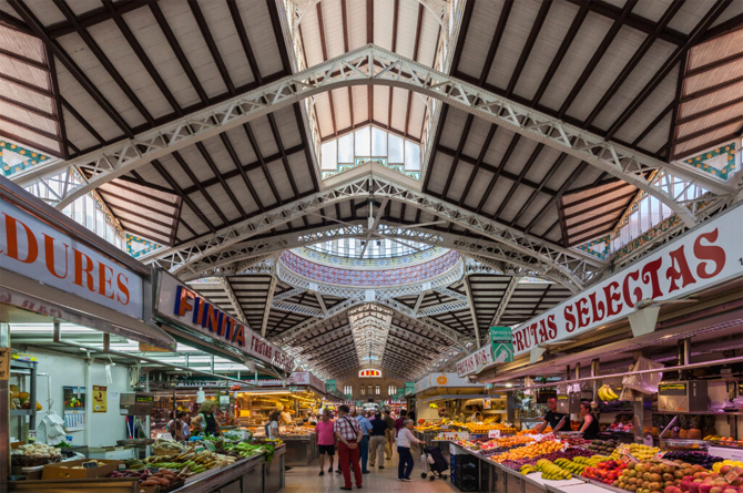 Imagen de un mercado tradicional. Imagen: Diego Delso