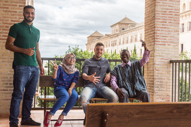 Alumnos internacionales de la UCAM en el campus de Los Jer&oacute;nimos