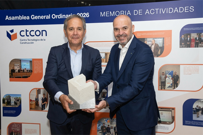 Antonio Navarro y Juan Luis Porr&uacute;a