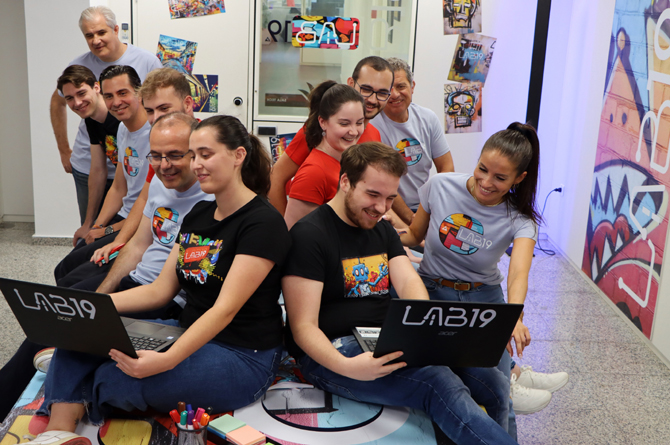 Imagen de los participantes del programa LAB19, de Grupo Fuertes