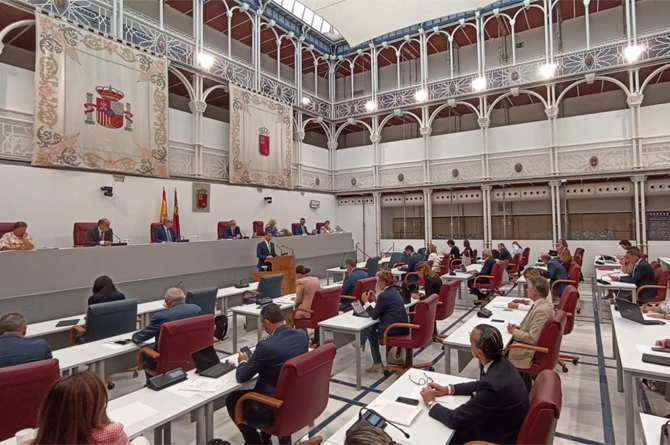 Una sesión plenaria en la Asamblea Regional