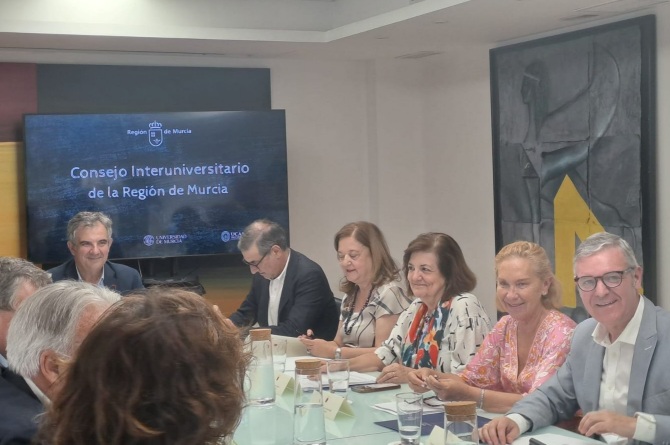 Reunión del Consejo Interuniversitario