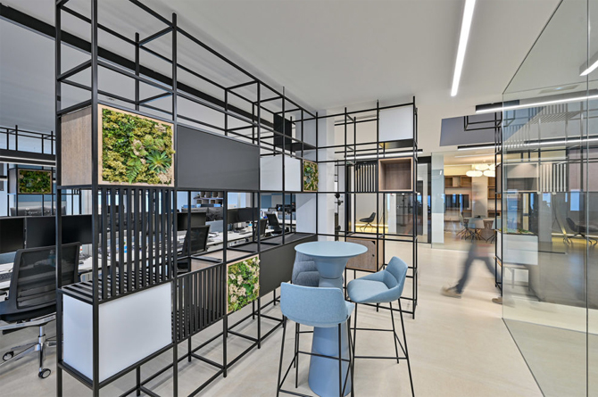 Interior de las oficinas de Meteored