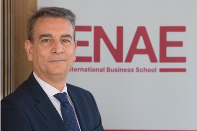Miguel L&oacute;pez Gonz&aacute;lez de Le&oacute;n es director general de ENAE Business School