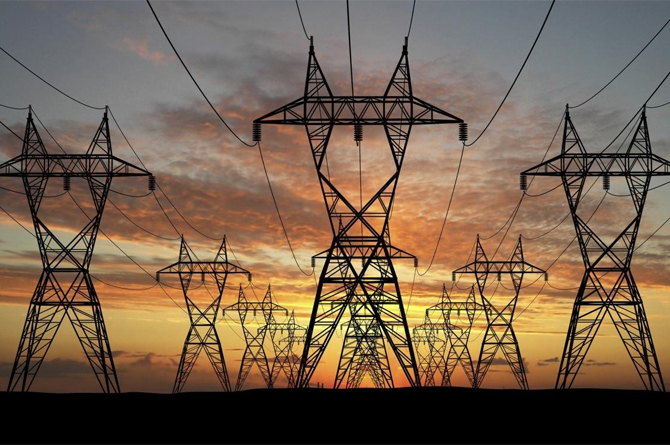 La Comunidad reclama 600 millones a Transición Ecológica para transporte y distribución eléctrica