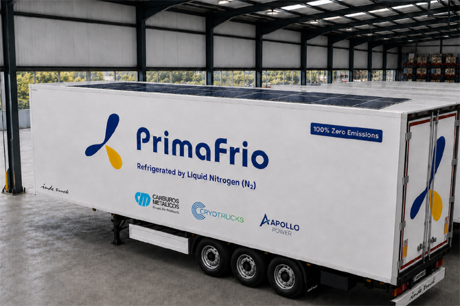 Semirremolque refrigera con nitr&oacute;geno y placas solares