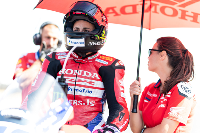 Los hijos de los trabajadores de Primafrio diseñarán el casco que Ana Carrasco utilizará en Jerez