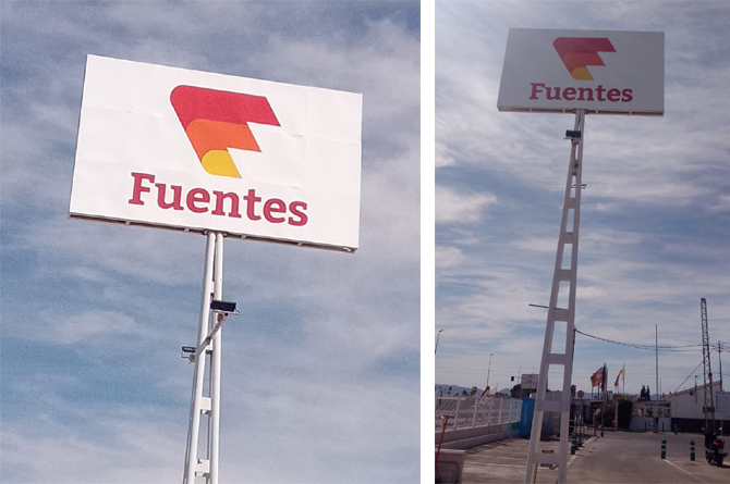Poste indicativo de la empresa en su base de Las Torres de Cotillas