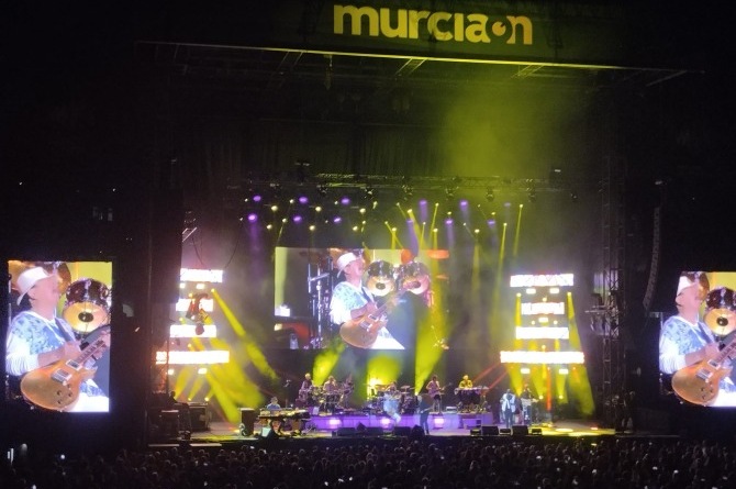 Concierto de Carlos Santana en Murcia
