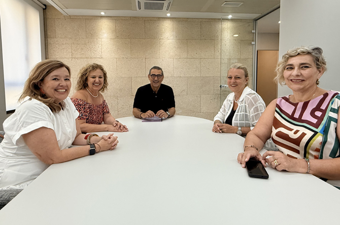 Colabora Mujer se incorpora a Croem