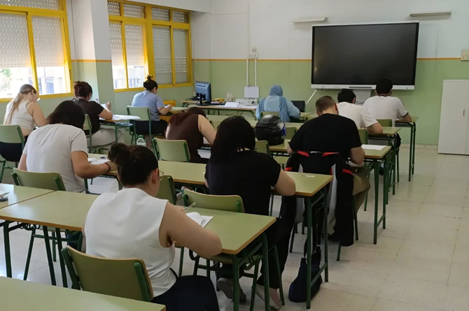 Educación ofrece más de 700 plazas para cursos de acceso a FP de grado medio y superior