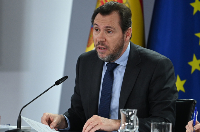 Óscar Puente, ministro de Transportes