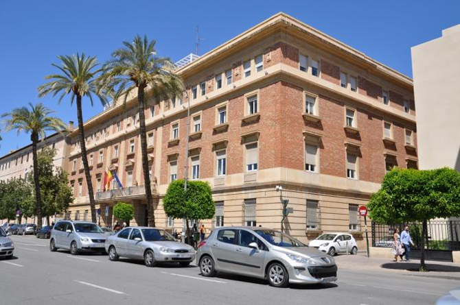 La Comunidad Aut&oacute;noma contiene su deuda en relaci&oacute;n al PIB, pero sube hasta los 14.254 M&euro;