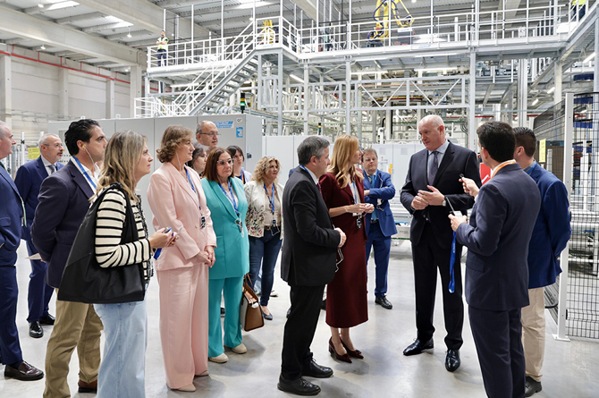 Inauguración del nuevo espacio de almacenamiento de Consum