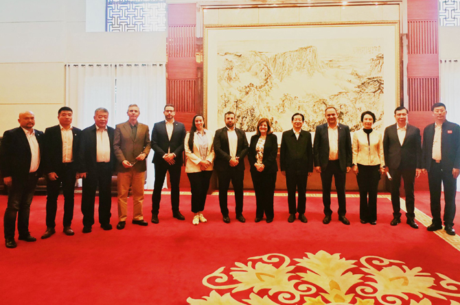Delegación de la Región en China y representantes de la provincia de Shandong