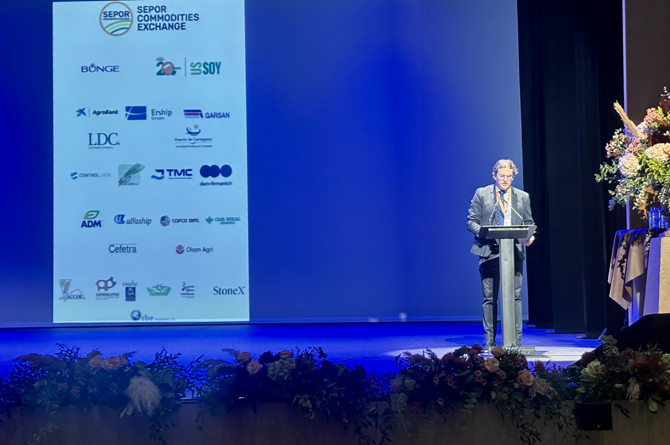 El director general de la APC, José María Gómez, durante su intervención en la jornada ‘Sepor Commodities Exchange’, en Lorca